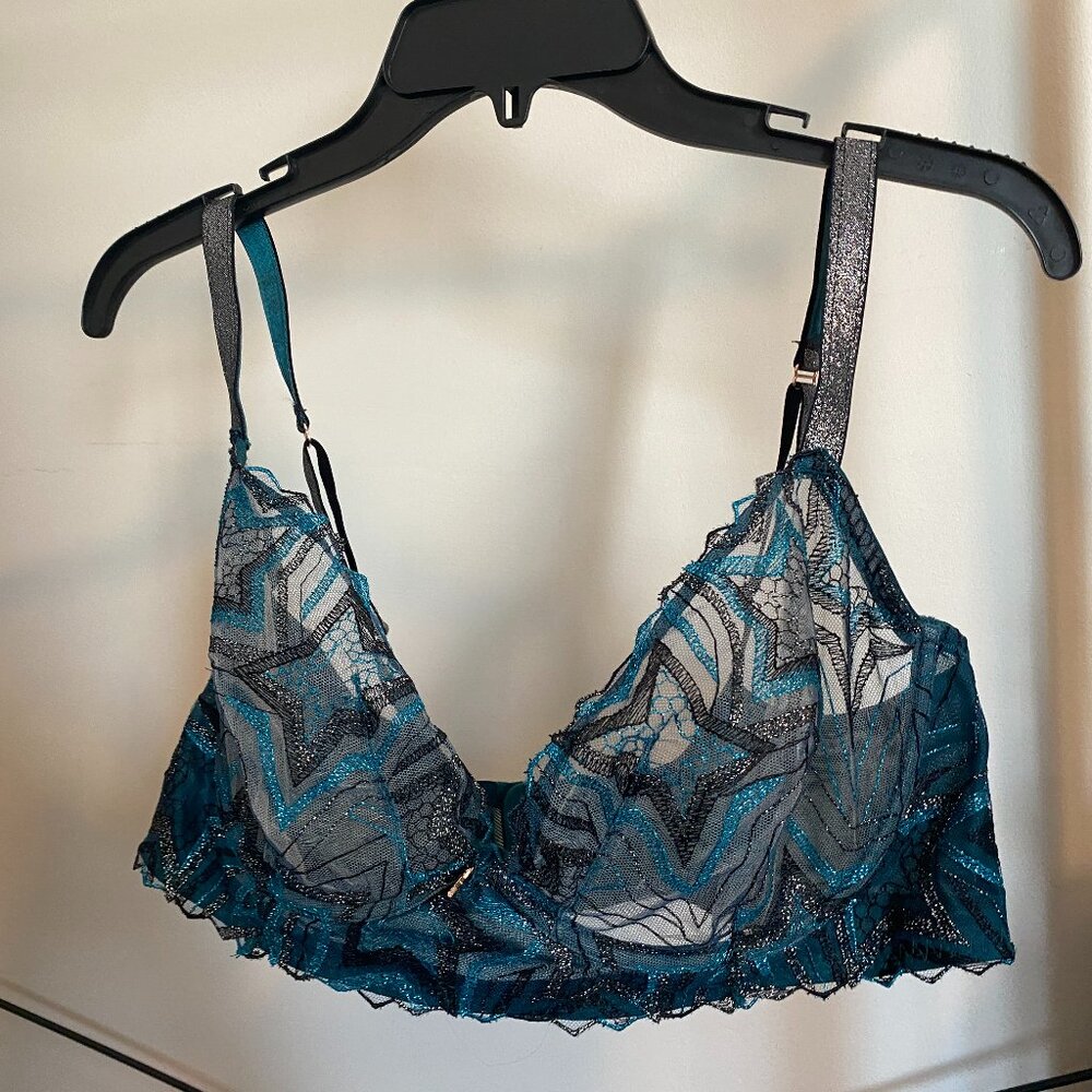 Shining Star Embroidered Unlined Demi Bra